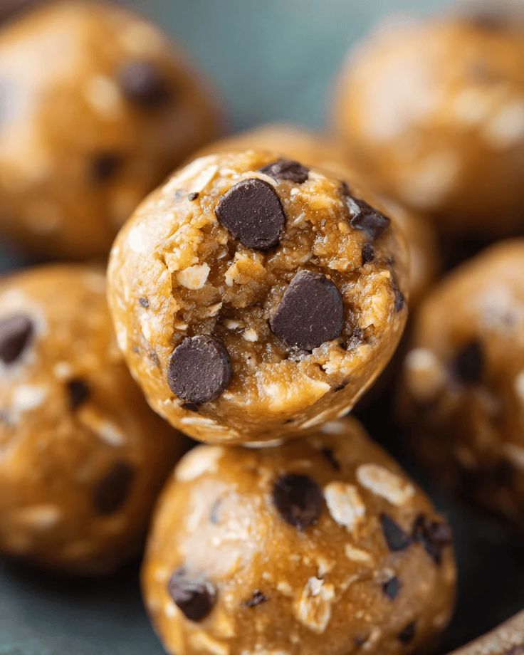 Peanut energy ball