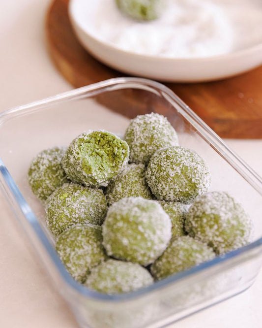 Pistachio energy ball
